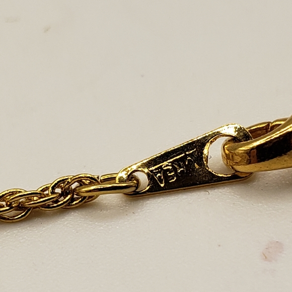 1945 Walking Liberty Half Dollar Pendant with Crystal & Chain - Picture 6 of 8